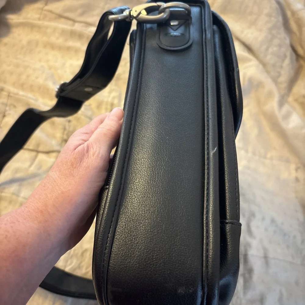 Dell Deluxe Leather Laptop Messenger Bag Heavy Duty Briefcase Vintage Black
